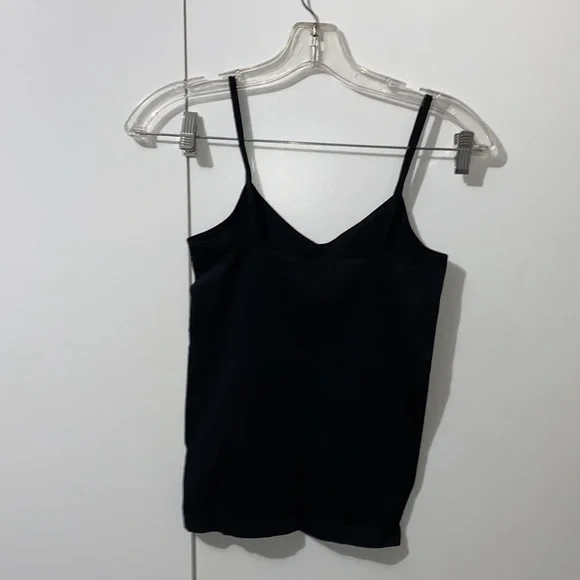 H&M Basic Tank Top - Picture 2 of 3